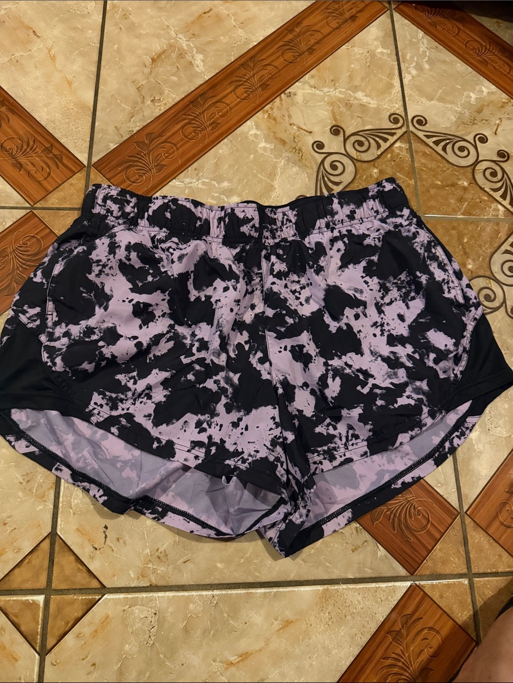 Women’s Active Tie-Dye Black & Lilac Running Shorts